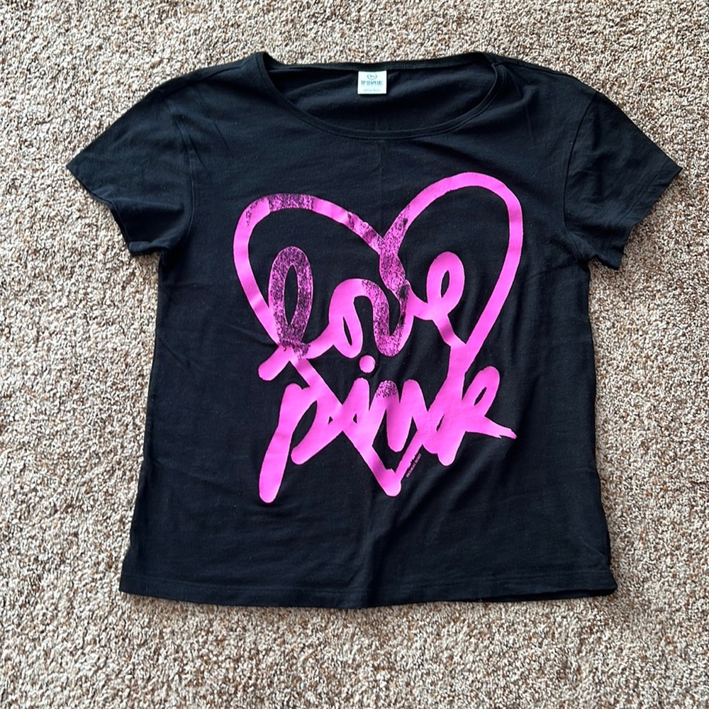 Victoria’s Secret pink tshirt, size XS, worn slightly